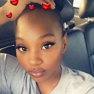 Meet your Posher, Erica